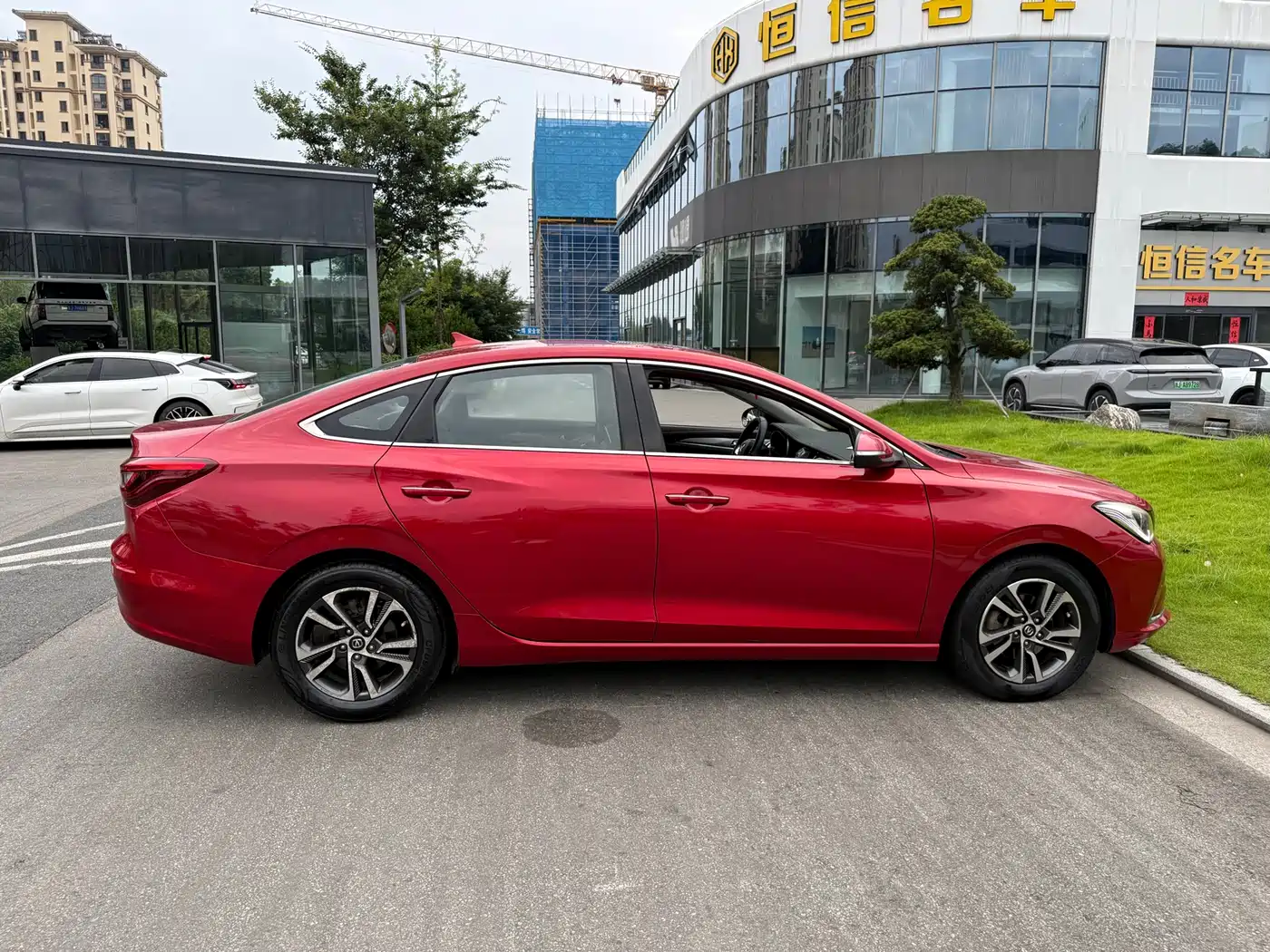 Фото 11 - Changan Eado