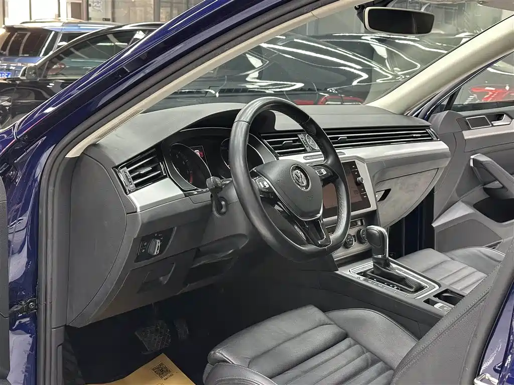 Volkswagen Weilan 2018 380TSI 2WD Comfort Edition фото 11