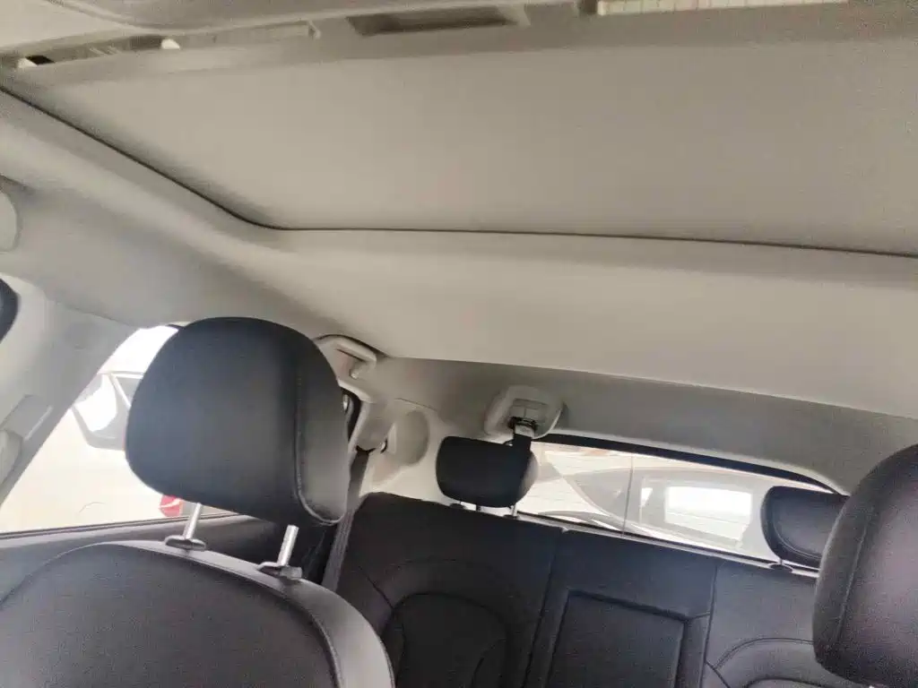 Фото 14 - Haval H2
