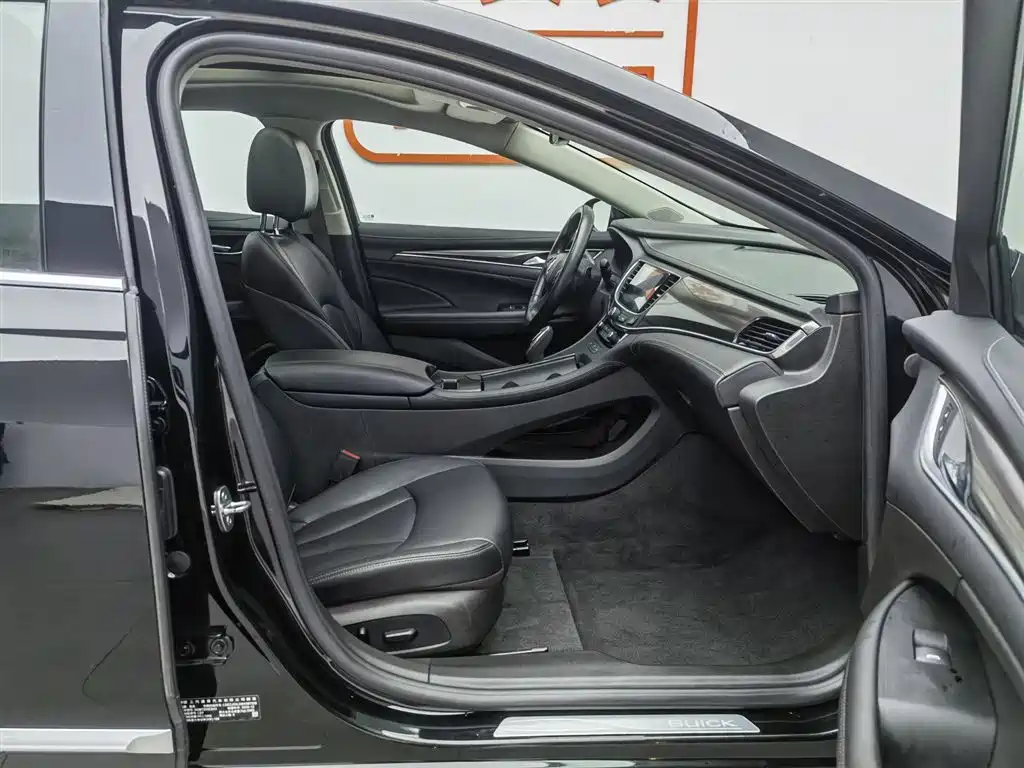 Buick LaCrosse 2021 652T Luxury Edition фото 23
