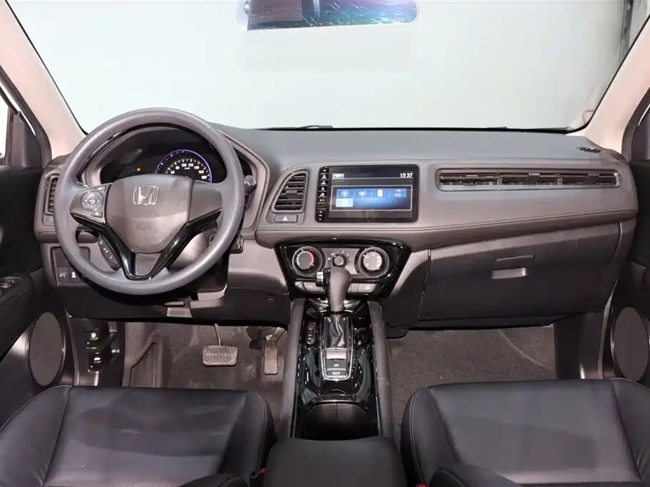 Photo 12 - Honda Vezel