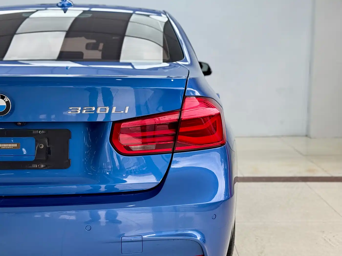 BMW 3 Series 2018 320Li Leading M Sport Package фото 23