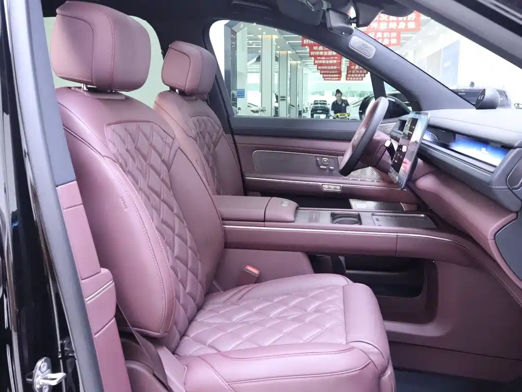 NIO ES8 2026 2025 Model 6-Seat Executive Luxury Edition