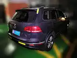 Фото 2 - Volkswagen Touareg