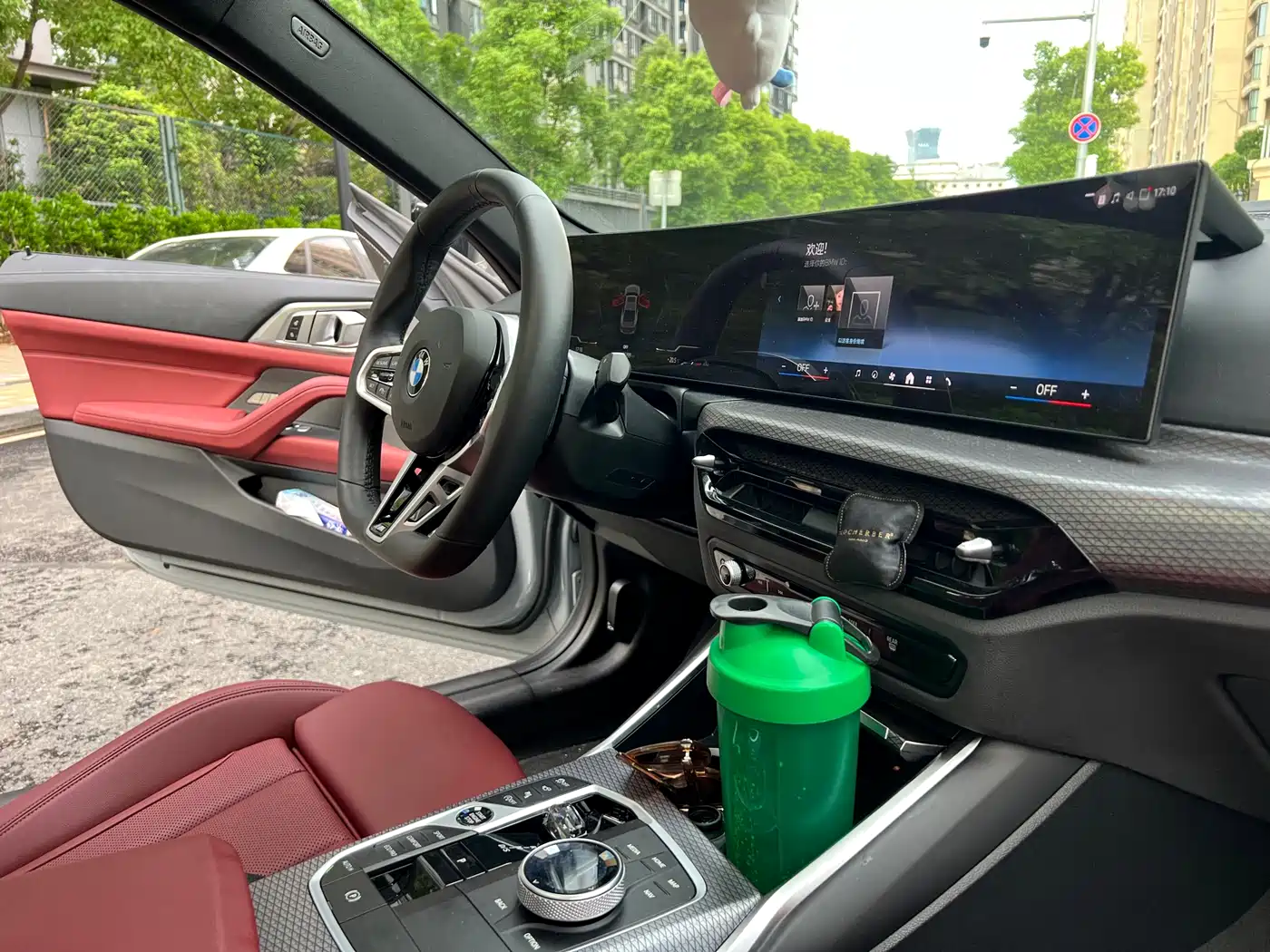 BMW 4 Series 2024 430i M Sport Shadow Edition фото 12