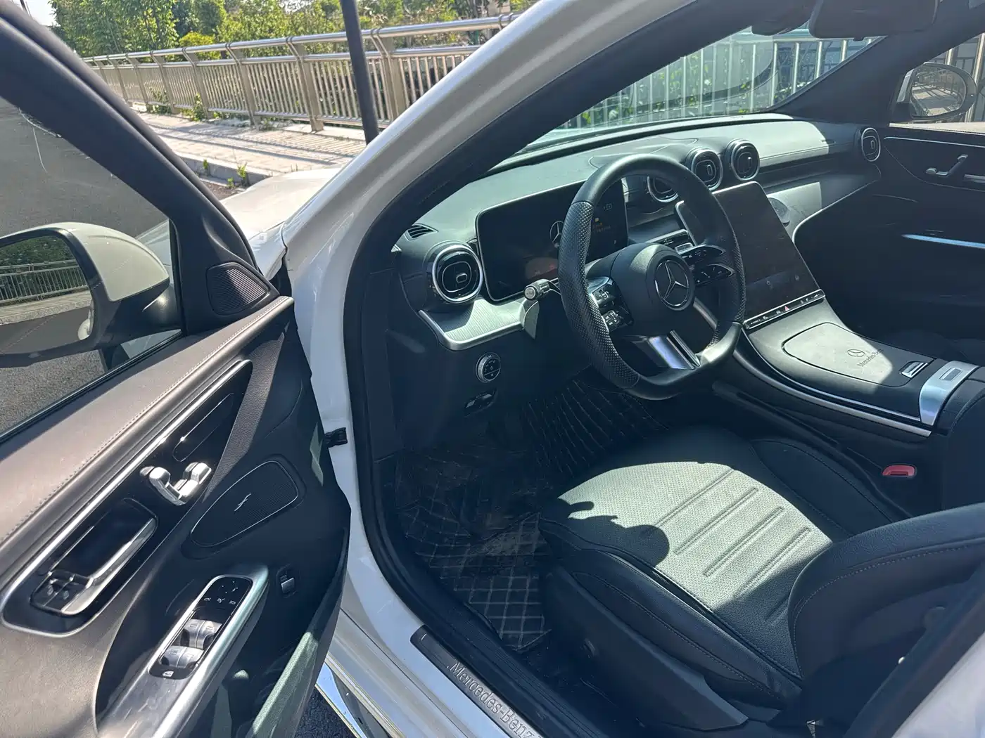 Mercedes-Benz C-Class 2023 C 200 L Sport фото 7