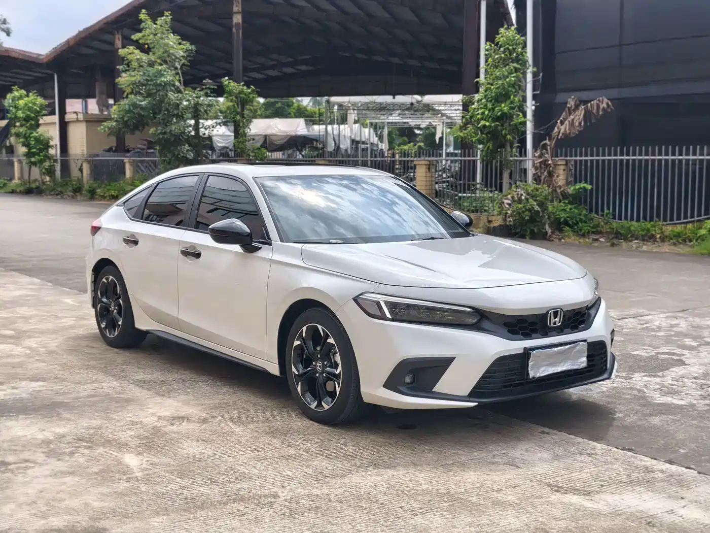 Honda Civic 2025 2023 Model HATCHBACK 240TURBO CVT Extreme Edition