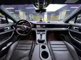 Фото 8 - Porsche Panamera