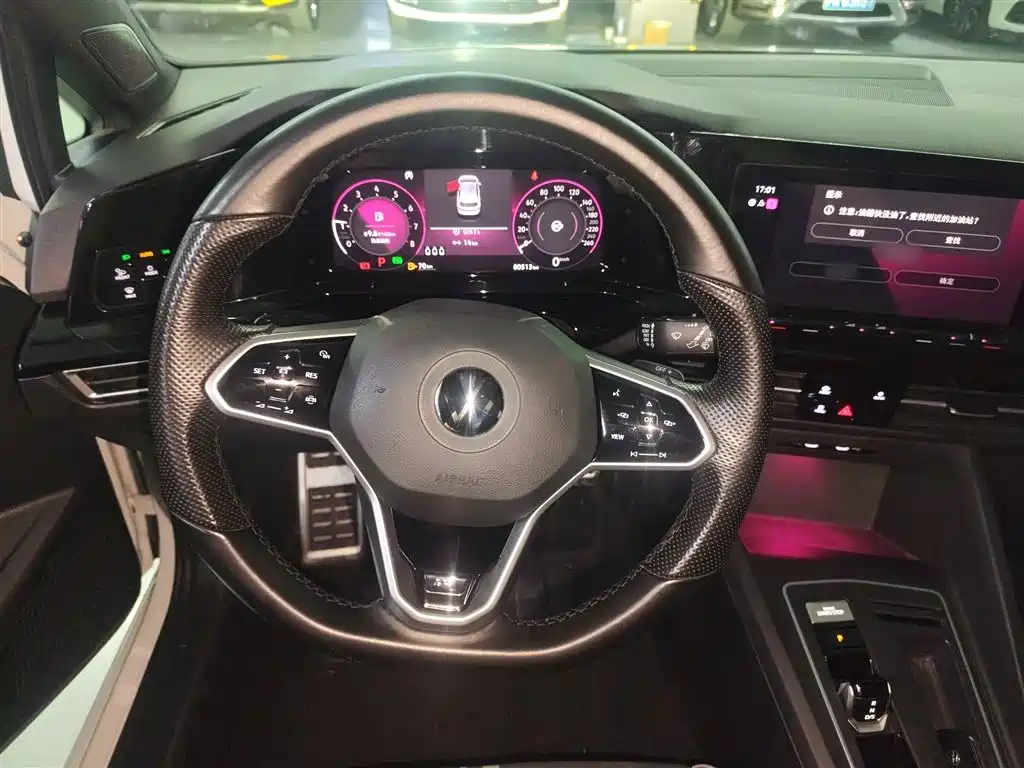 Volkswagen Golf 2021 280TSI DSG R-Line фото 3