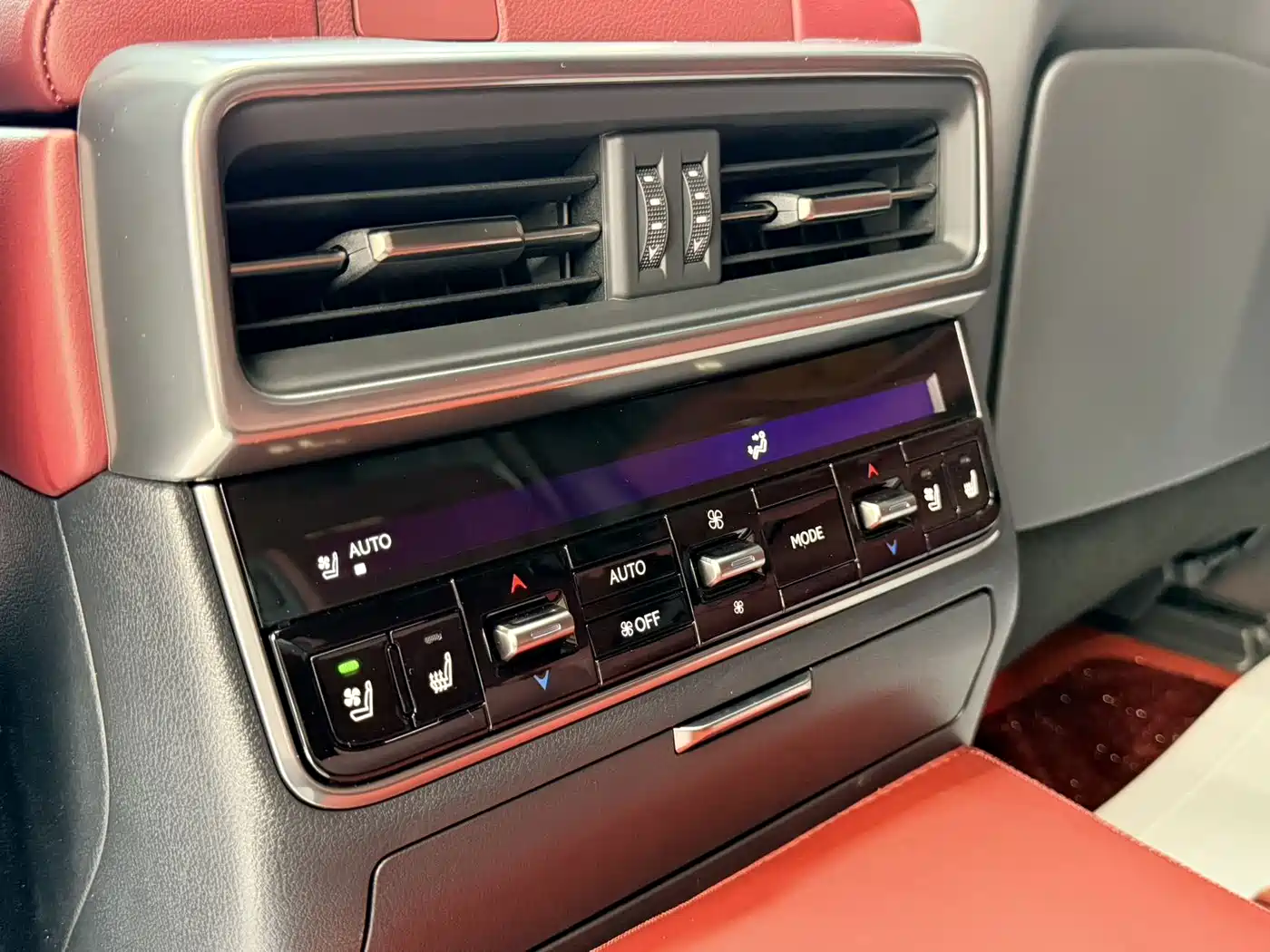 Lexus LX 2026 2025 700h Boundary Edition
