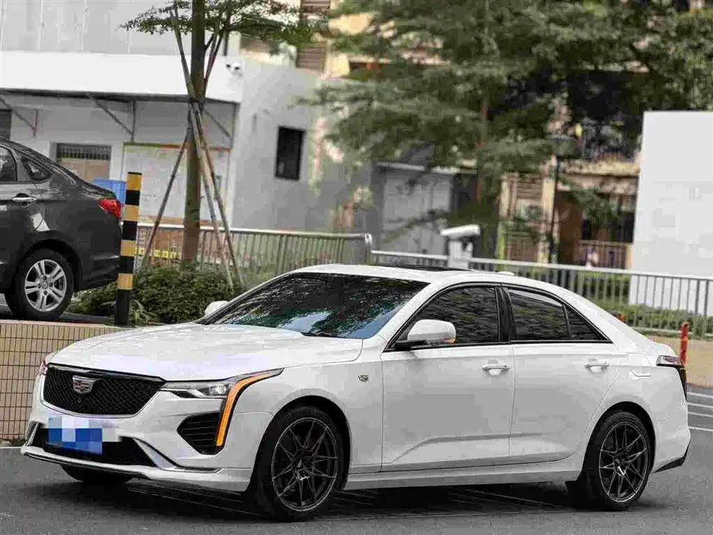 Cadillac CT4 2020 28T Fashion Edition фото 2