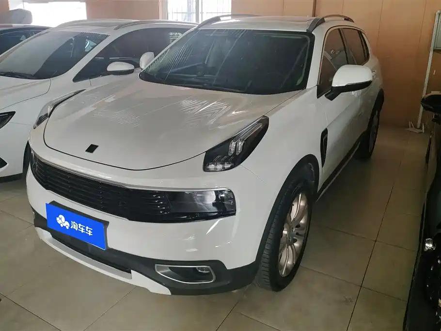 Lynk & Co 01 2017 2.0T 2WD Pro Version