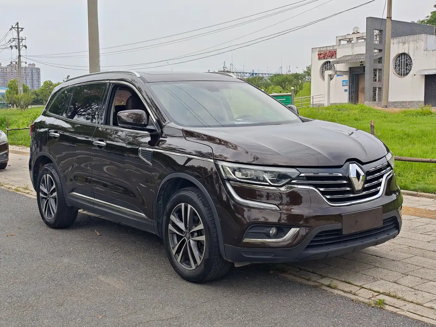 Renault Koleos 2019 2018 2.0L 2WD Luxury Edition