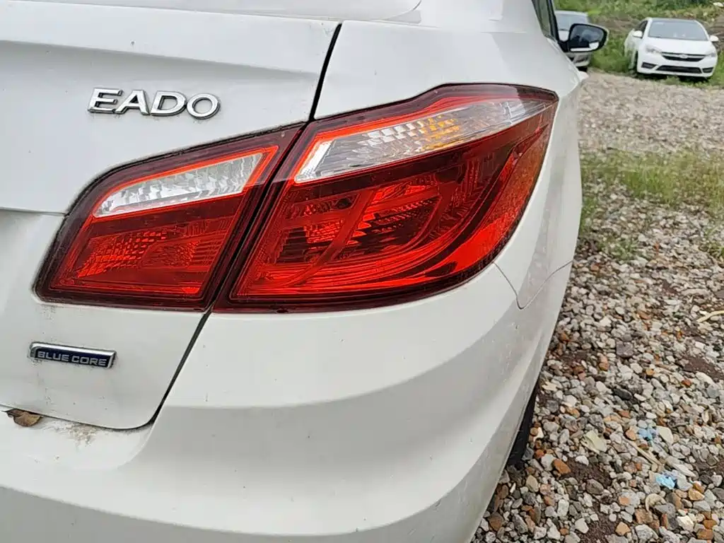 Photo 8 - Changan Eado