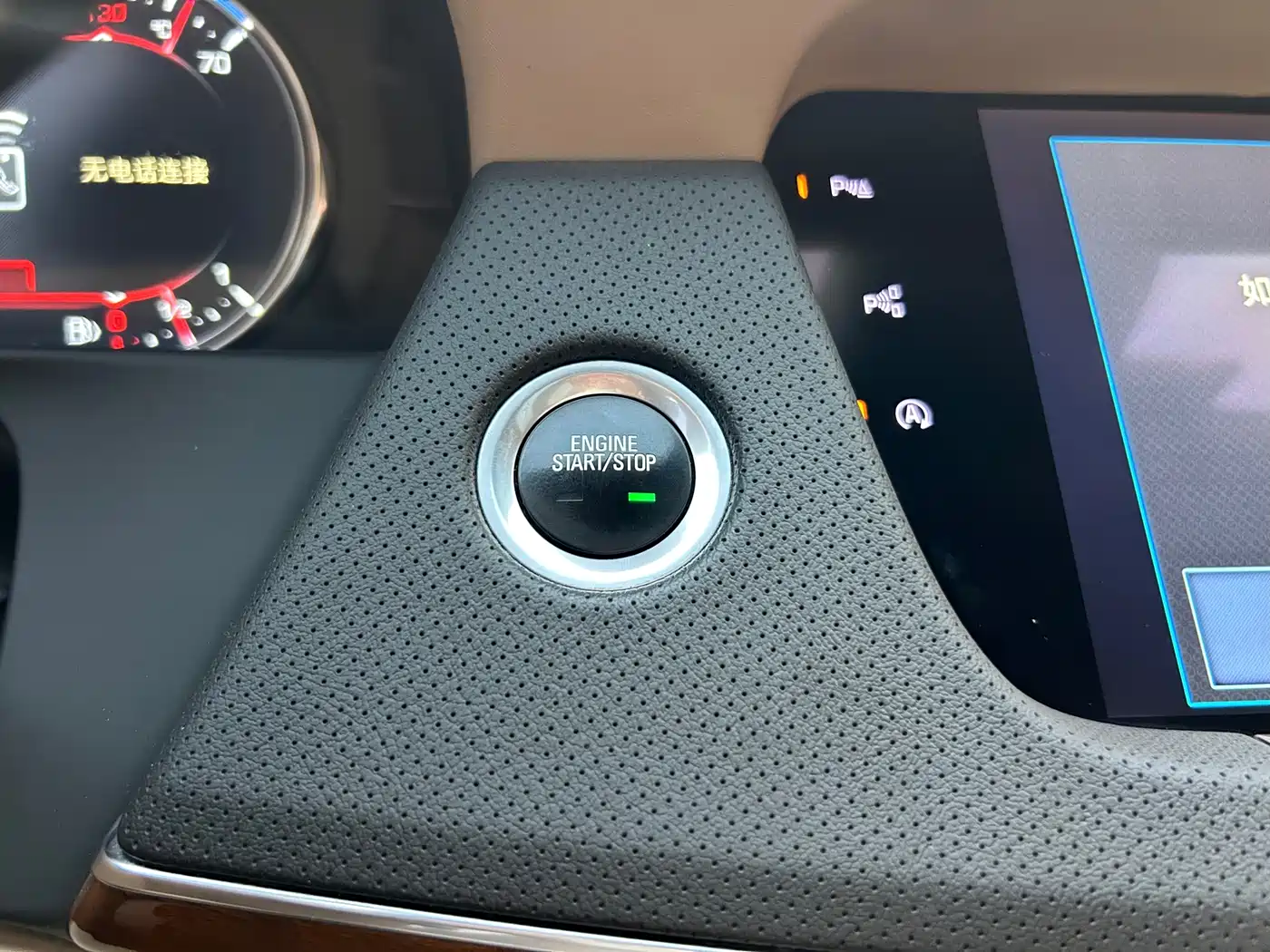 Фото 14 - Cadillac CT6