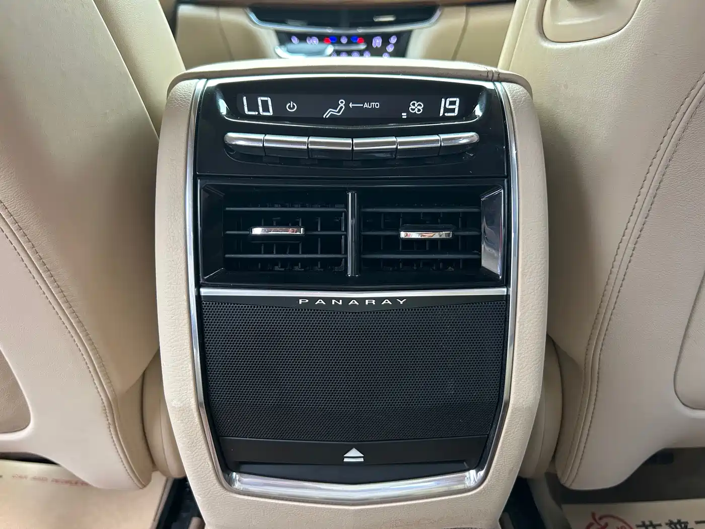 Фото 23 - Cadillac CT6