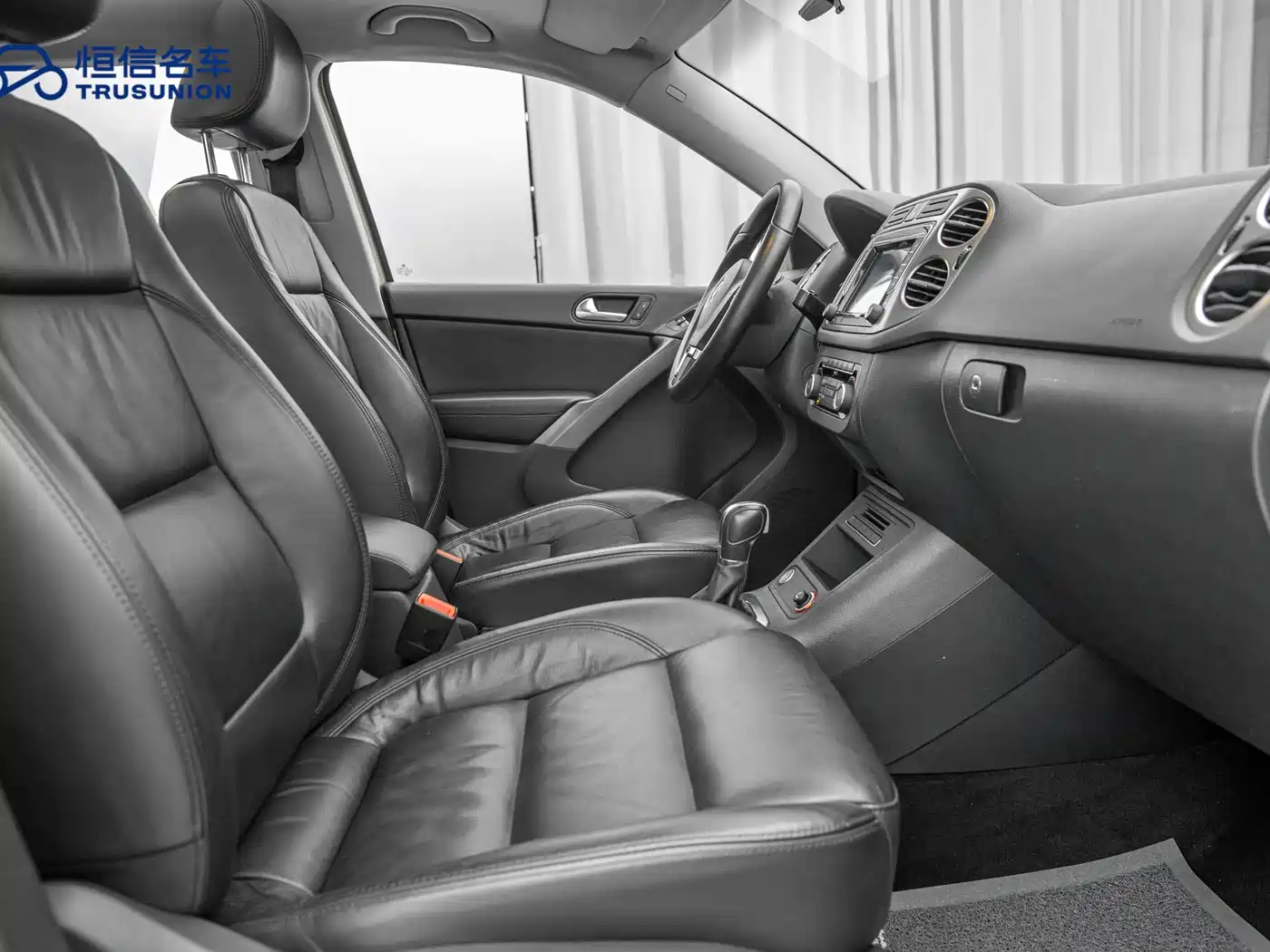 Volkswagen Tiguan 2012 2.0TSI Automatic 4WD Elite Edition фото 14