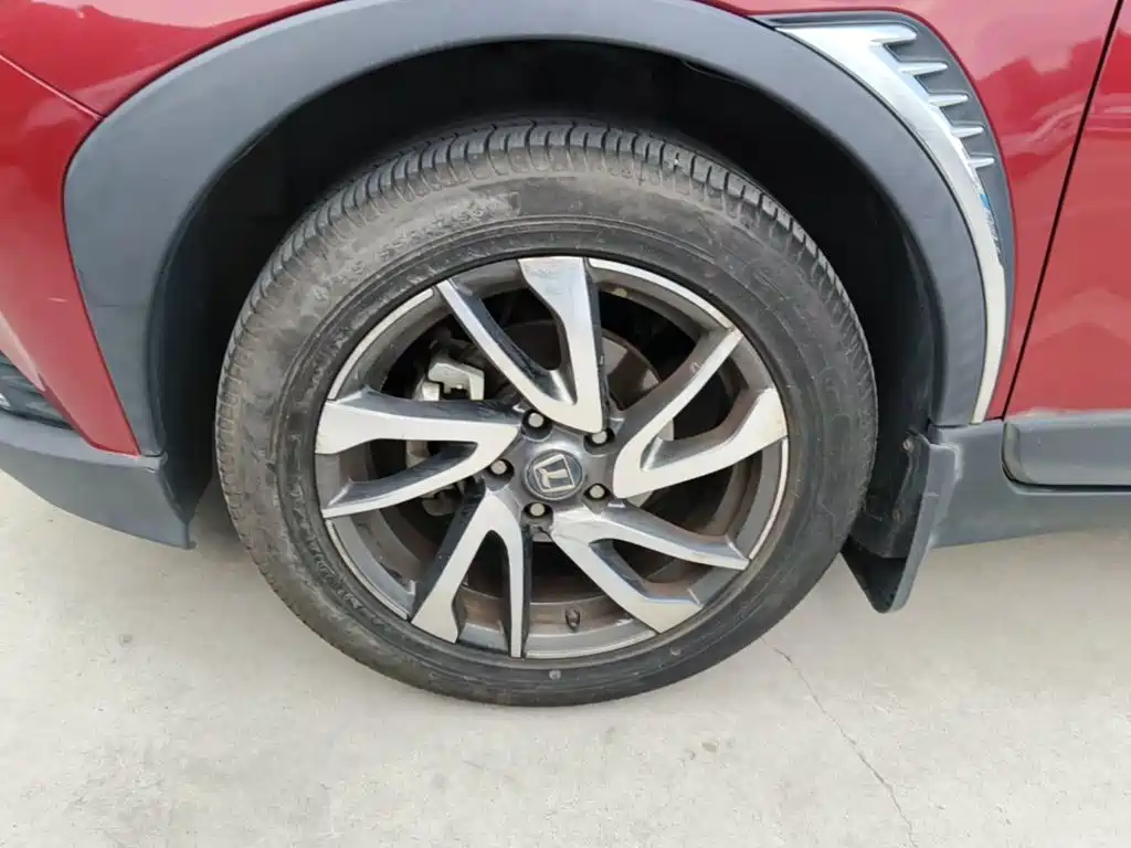 Luxgen U5 SUV 2018 2017 1.6L CVT Knight Edition
