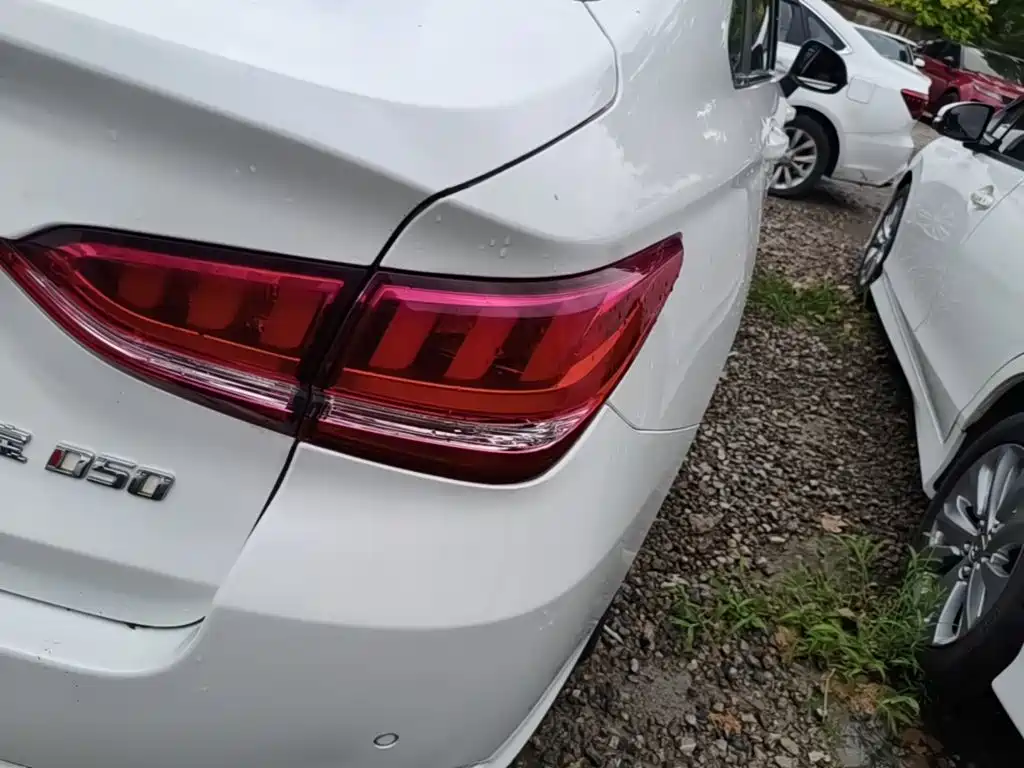 BAIC Senova D50 2018 2018 1.5L CVT Premium Smart Drive Edition