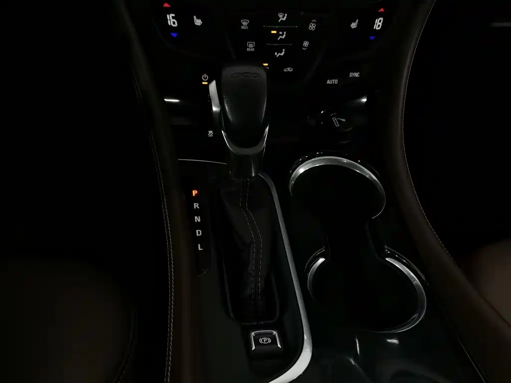 Photo 13 - Buick Envision Plus