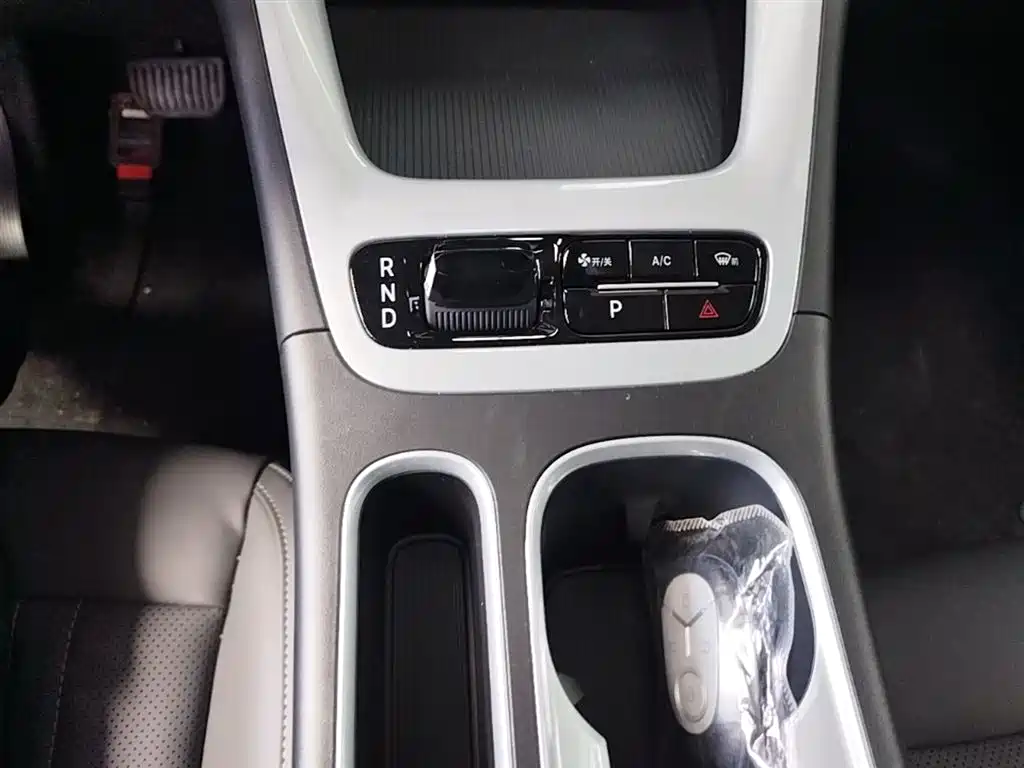 Geely Galaxy Starry Wish 2026 Edition 310km Youth Version фото 14