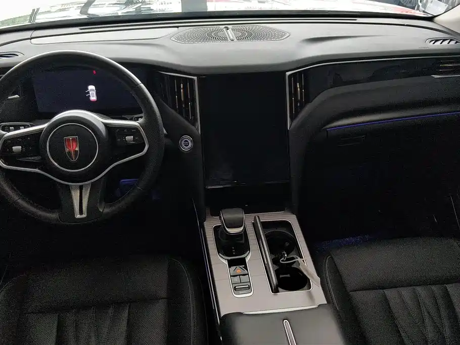 Hongqi HS7 PHEV 2024 2.0T PHEV 4WD Flagship Edition 6-seater фото 12