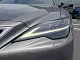 Фото 4 - Lexus LS