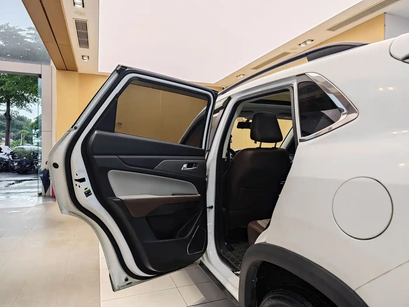 BAIC Huansu S5 2018 2017 1.3T CVT Luxury