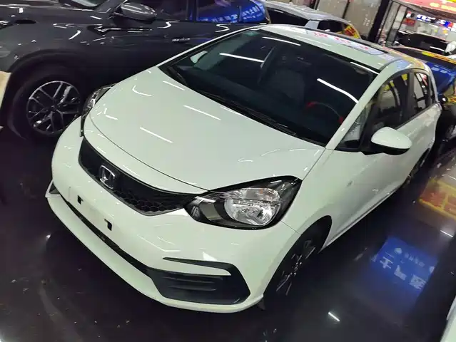 Honda Fit 2022 1.5L CVT Trend Sunroof Edition