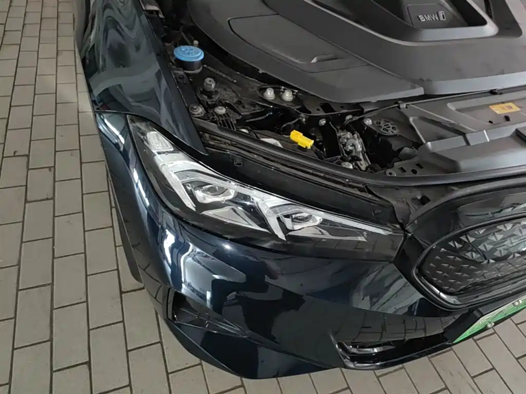 BMW i3 2025 eDrive 40 L Shadow Night Package фото 13