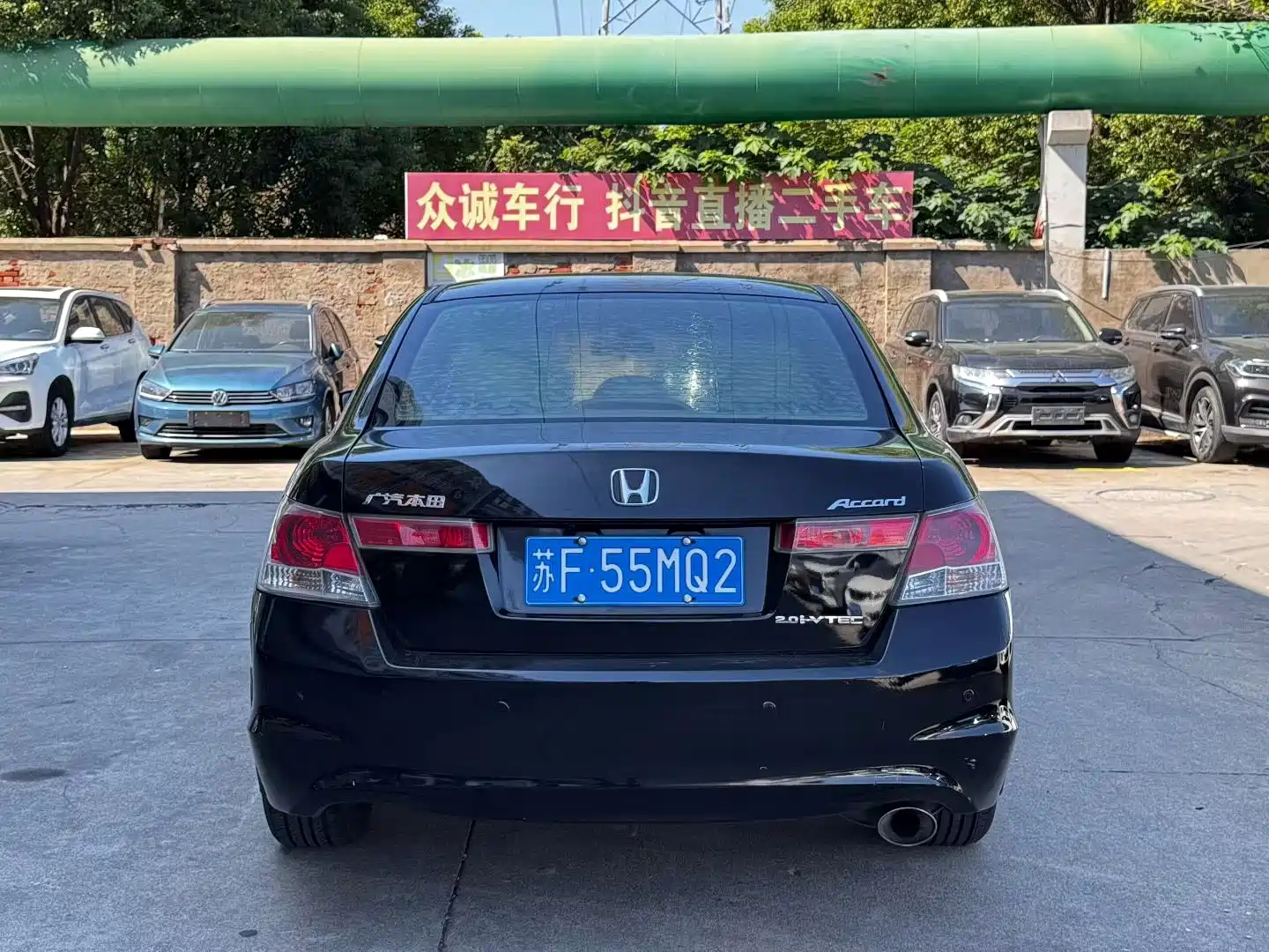 Photo 8 - Honda Accord