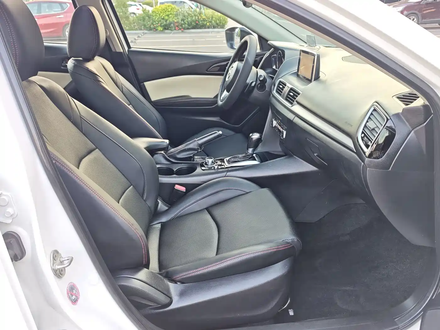 Mazda Mazda 3 2014 2014 Sedan 2.0L Automatic Flagship
