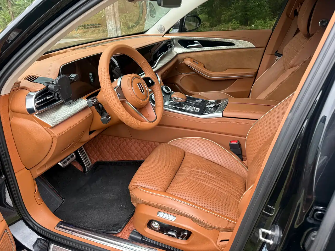 Hongqi H9 2020 2.0T Smart Connection Qi Xiang Edition фото 4