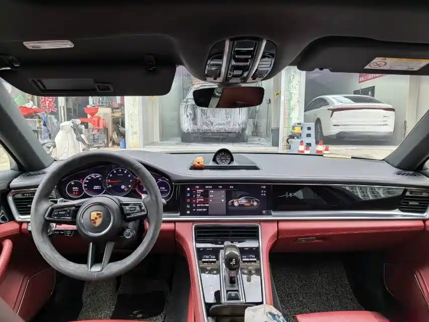 Porsche Panamera 2023 Panamera Executive Long Wheelbase Platinum Edition 2.9T фото 4
