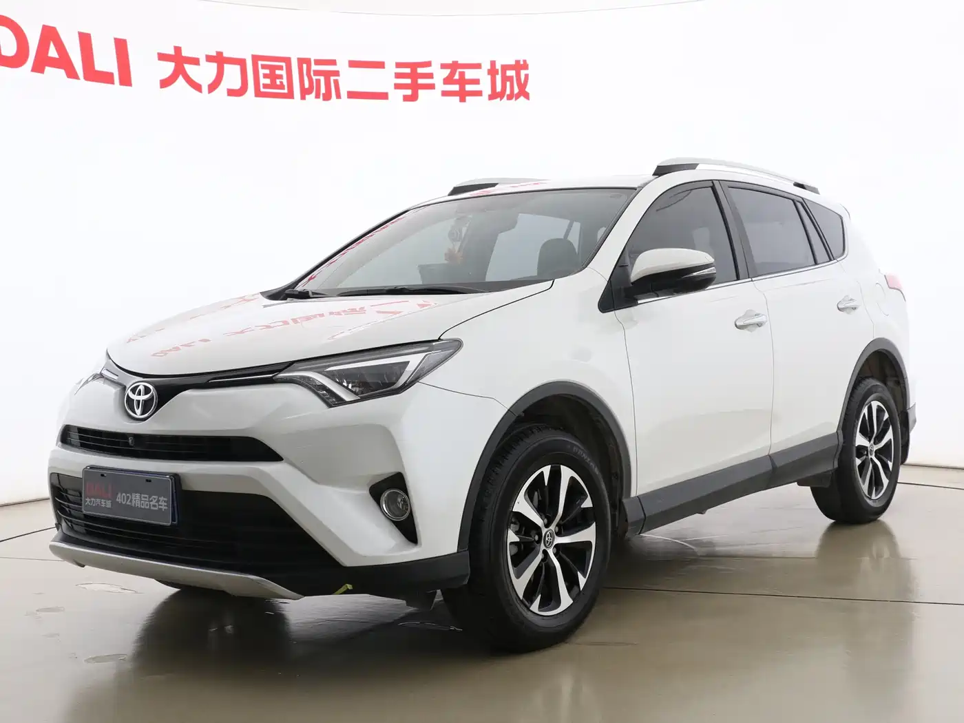 Toyota RAV4 Rongfang 2016 2.0L CVT 2WD Smart (China V)