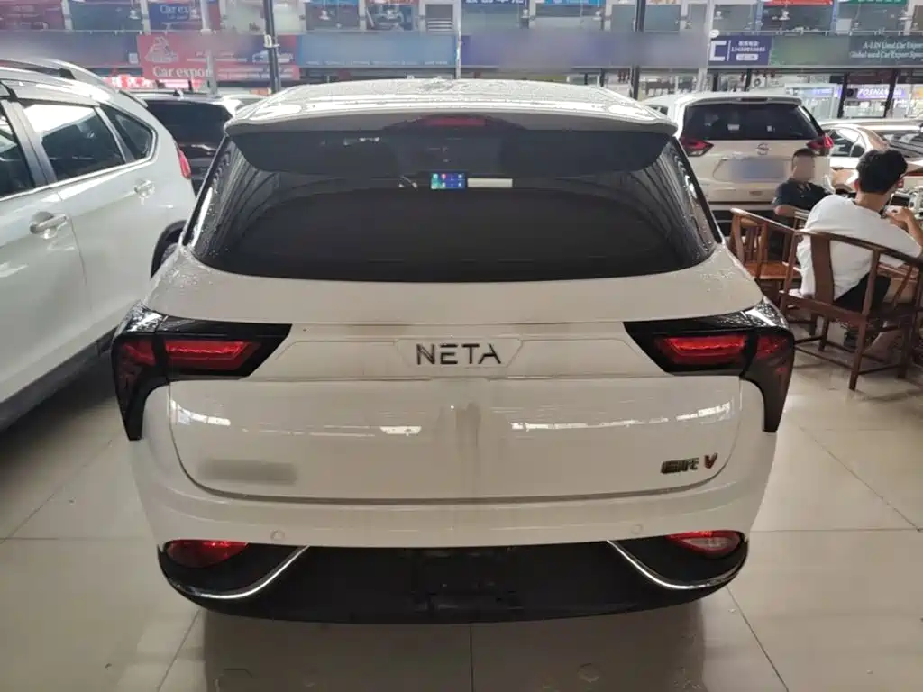 Photo 6 - Nezha Auto Nezha V