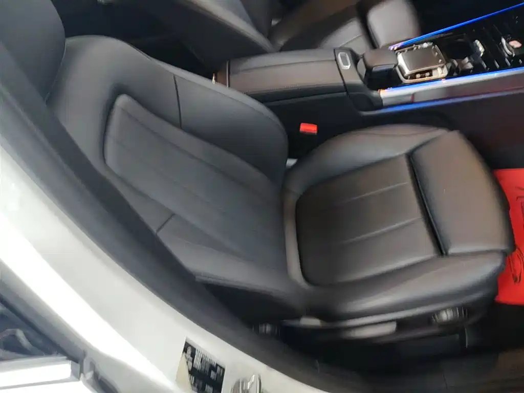Mercedes-Benz GLB 2020 GLB 200 Dynamic фото 25