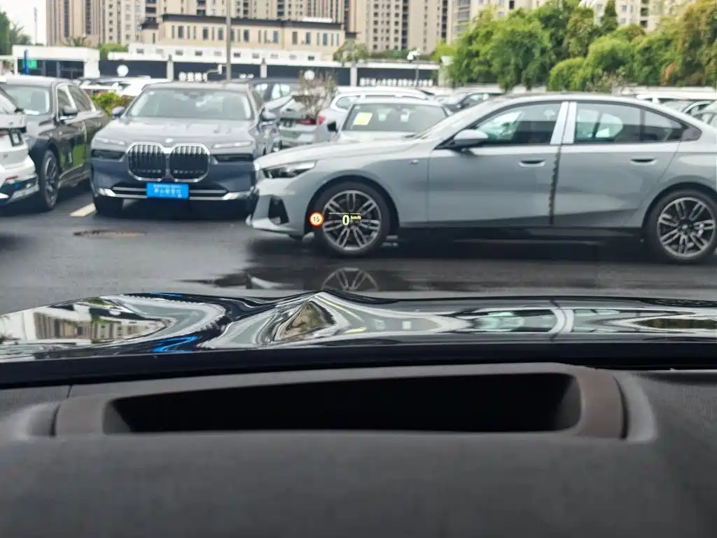 BMW iX3 2025 2024 Innovation Leader