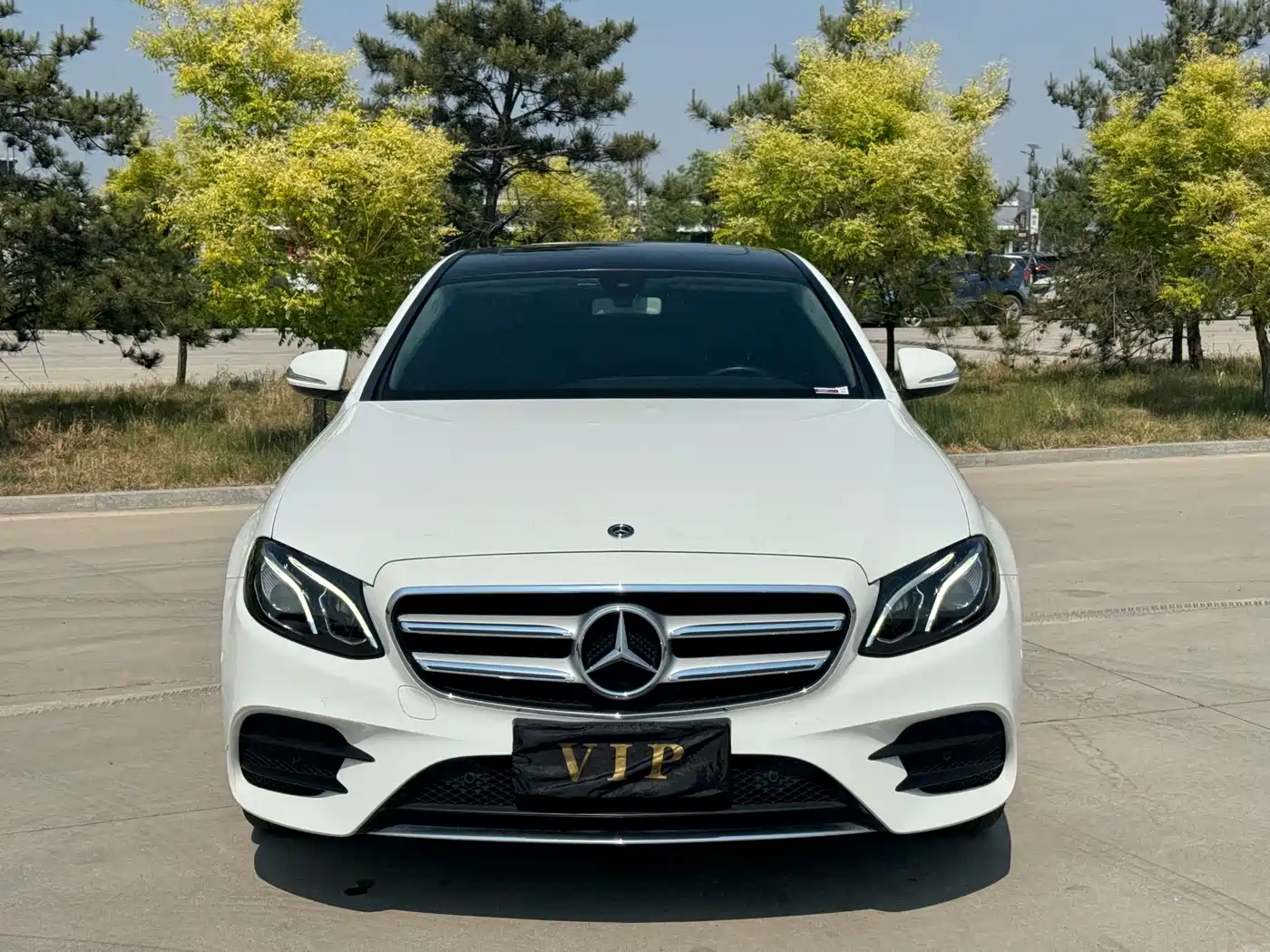 Mercedes-Benz E-Class 2018 Facelift E 200 L Sport фото 2