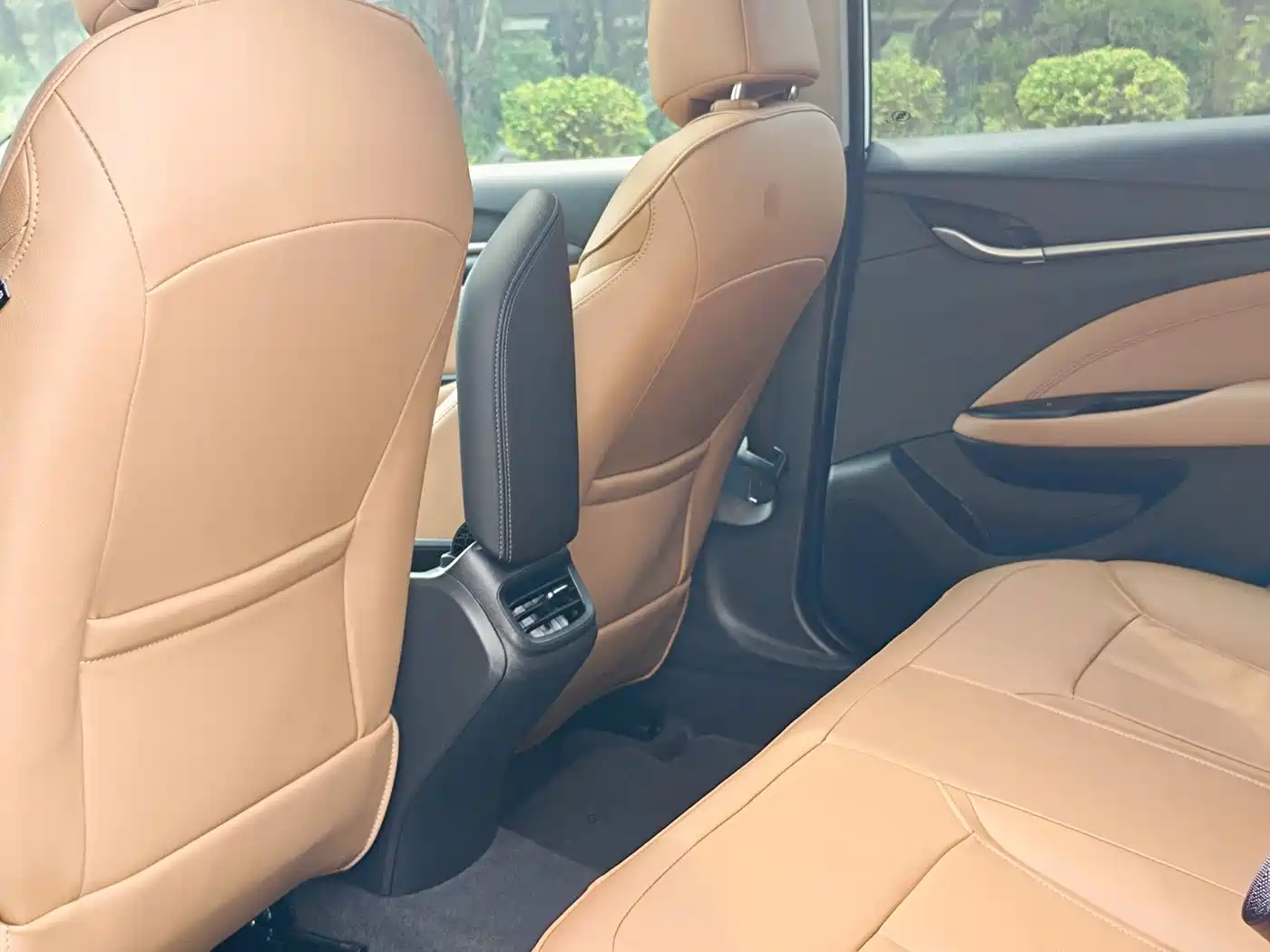 Photo 7 - Buick Excelle