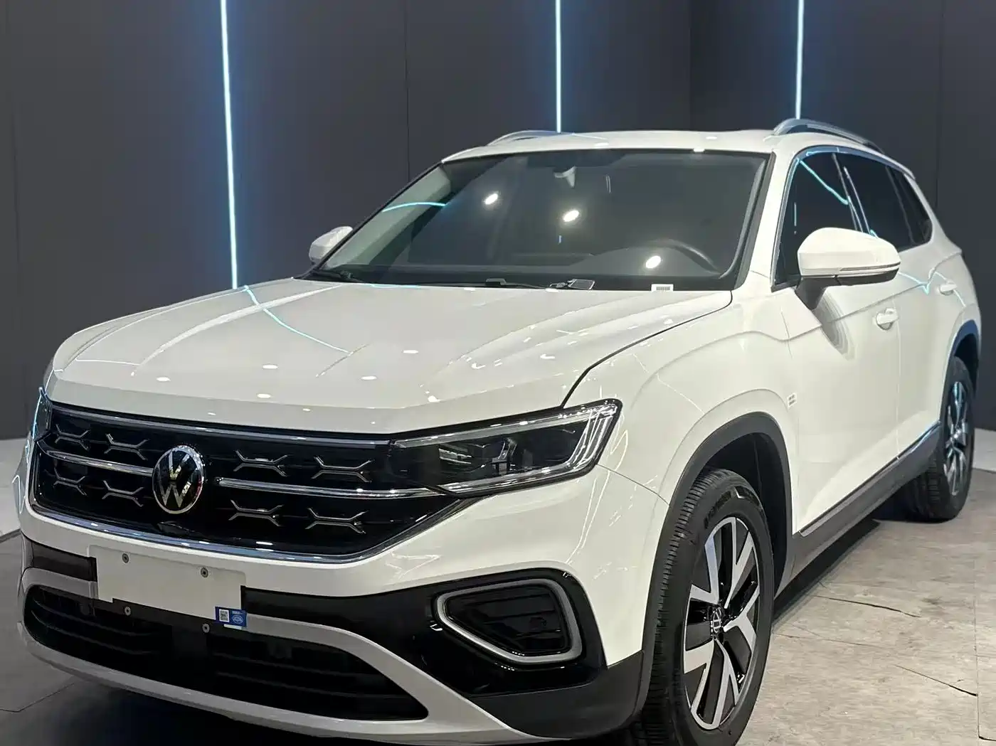 Volkswagen Tayron 2025 Shared Joy 300TSI