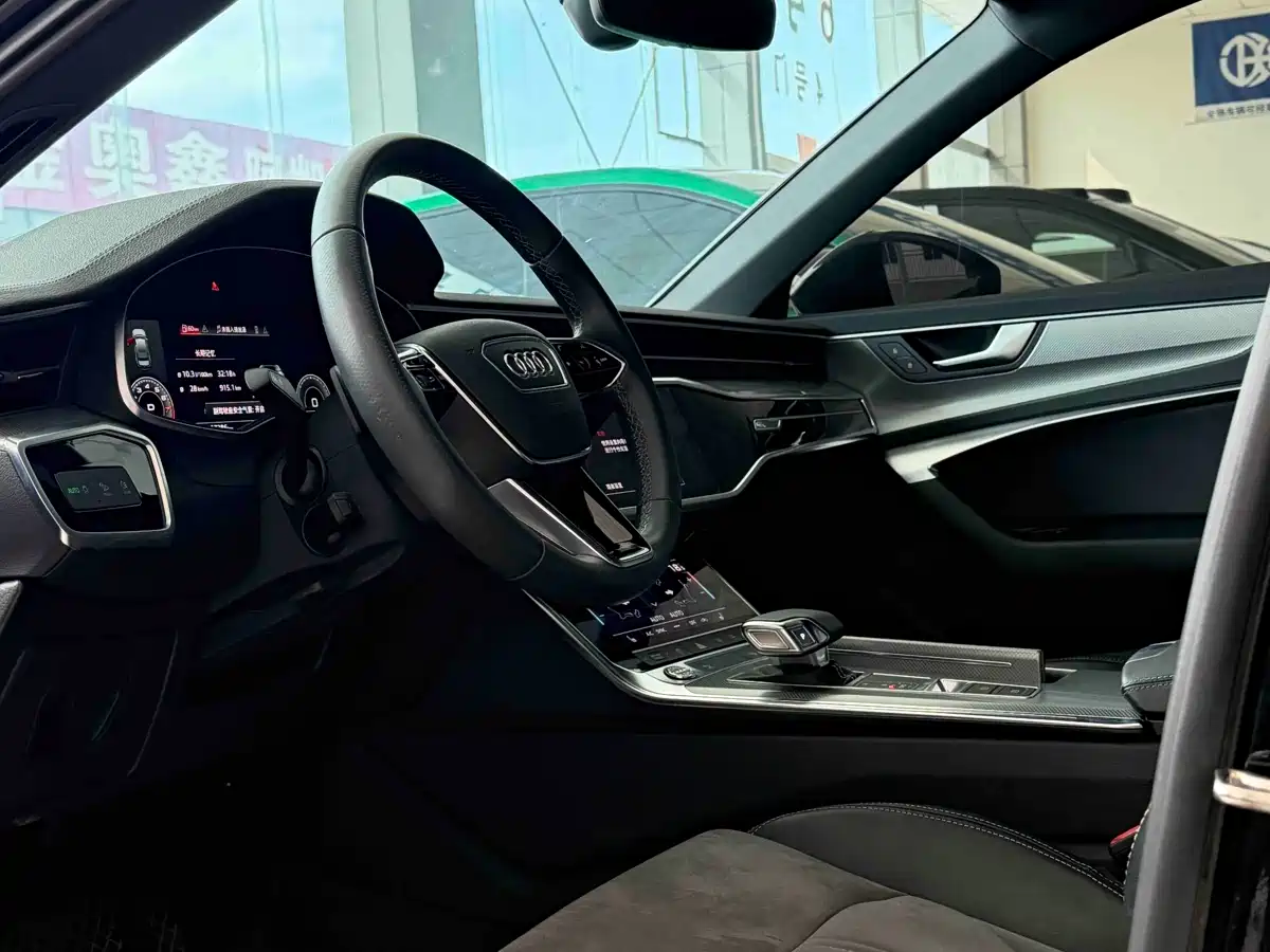 Audi A6L 2022 40 TFSI Luxury Dynamic фото 5