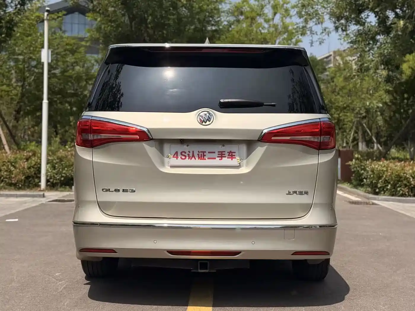 Buick GL8 2017 ES 28T Premium China V фото 25