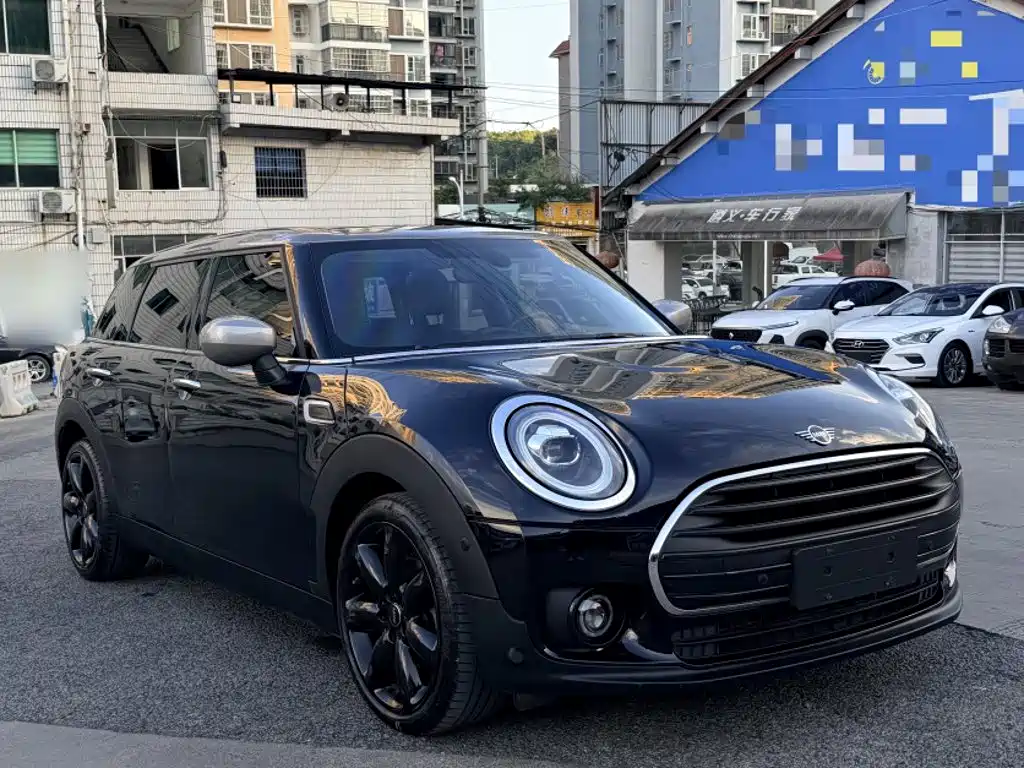 Фото 4 - MINI CLUBMAN