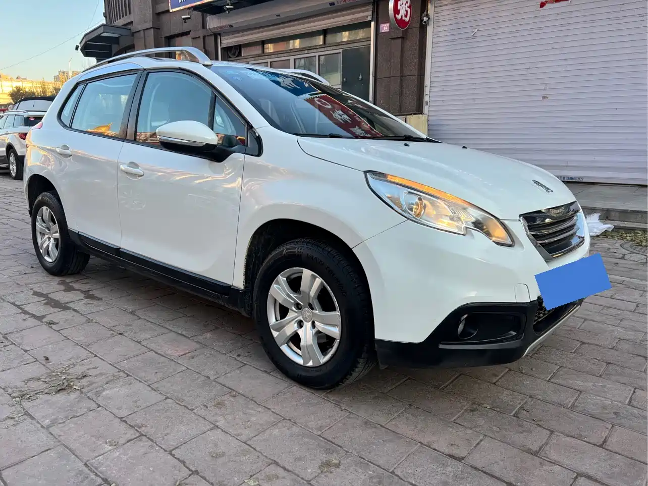 Peugeot 2008 2014 1.6L Automatic Excellence Edition фото 3