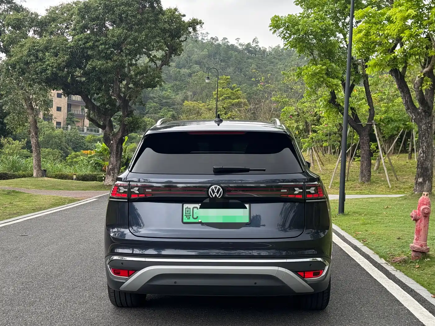 Volkswagen ID.6 CROZZ 2022 Long Range Lite PRO Version фото 8