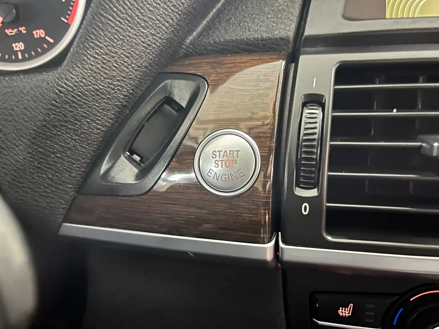BMW X6 2013 xDrive35i фото 13