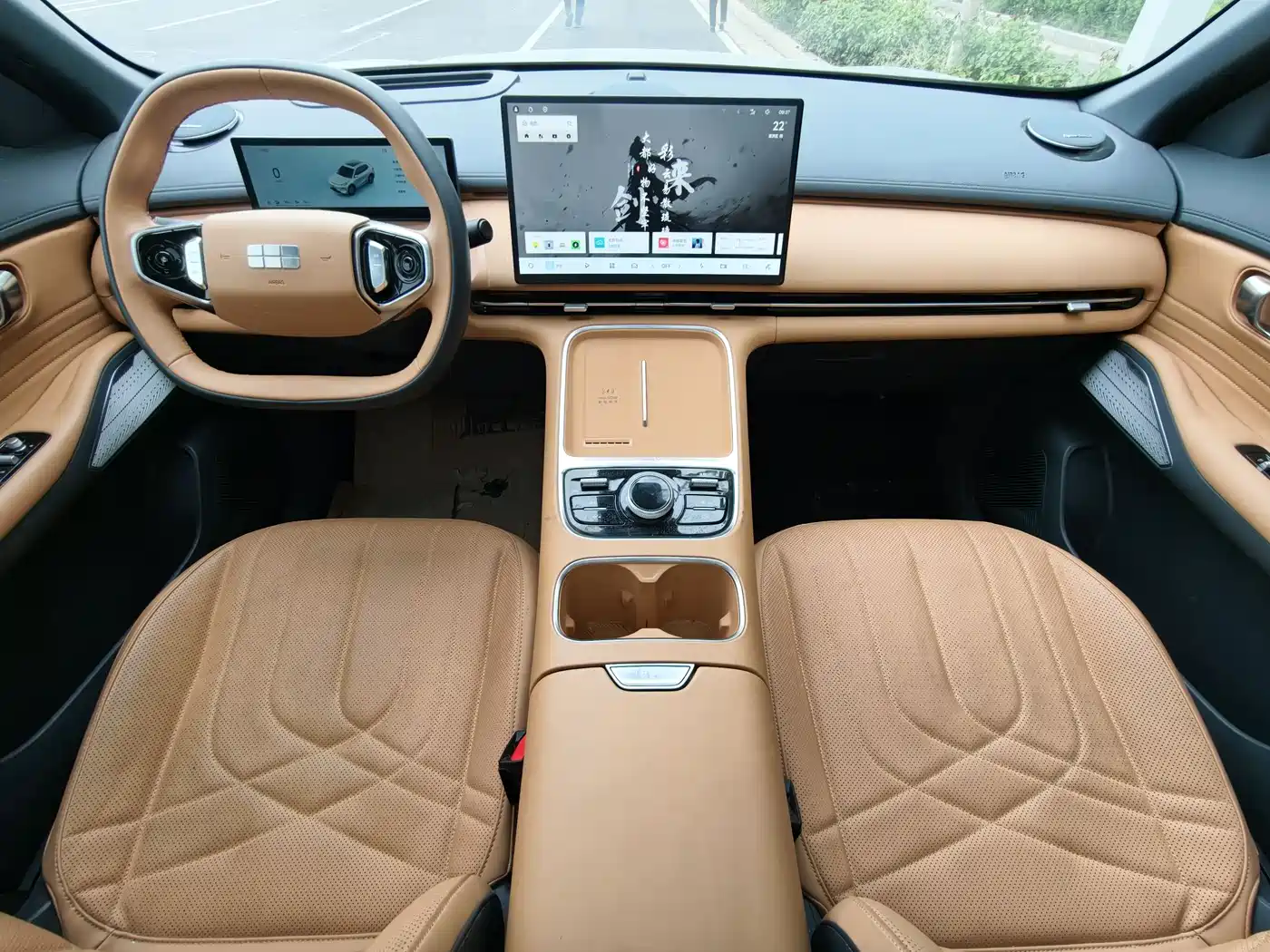 Geely Galaxy Galaxy Starship 7 EM-i 2025 Model 120km Explorer+ Edition фото 6