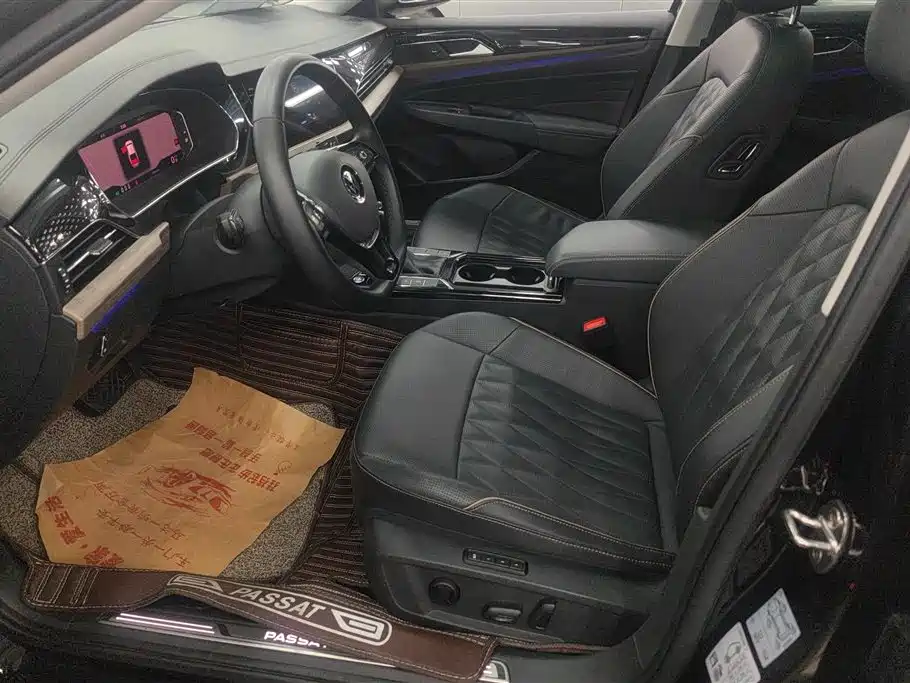 Volkswagen Passat 2020 Facelift 330TSI Luxury China VI фото 9