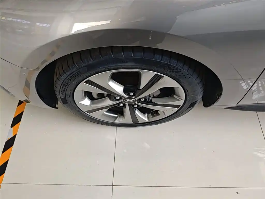 Hyundai Fista 2019 280TGDi Sport Edition China V фото 25